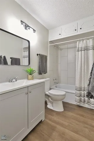 $1,595 | 3227 South 9th Street, Abilene, TX 79605