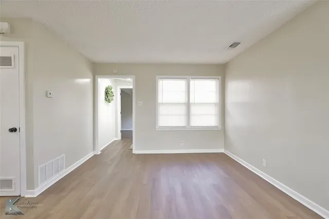 $1,595 | 3227 South 9th Street, Abilene, TX 79605