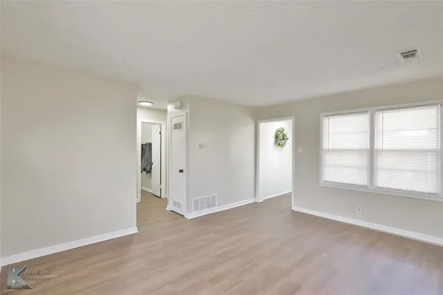 $1,595 | 3227 South 9th Street, Abilene, TX 79605