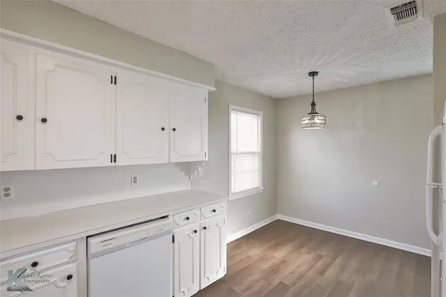 $1,595 | 3227 South 9th Street, Abilene, TX 79605