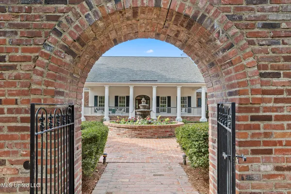 $3,399,000 | 1039 Cedar Hill Road, Madison, MS 39110