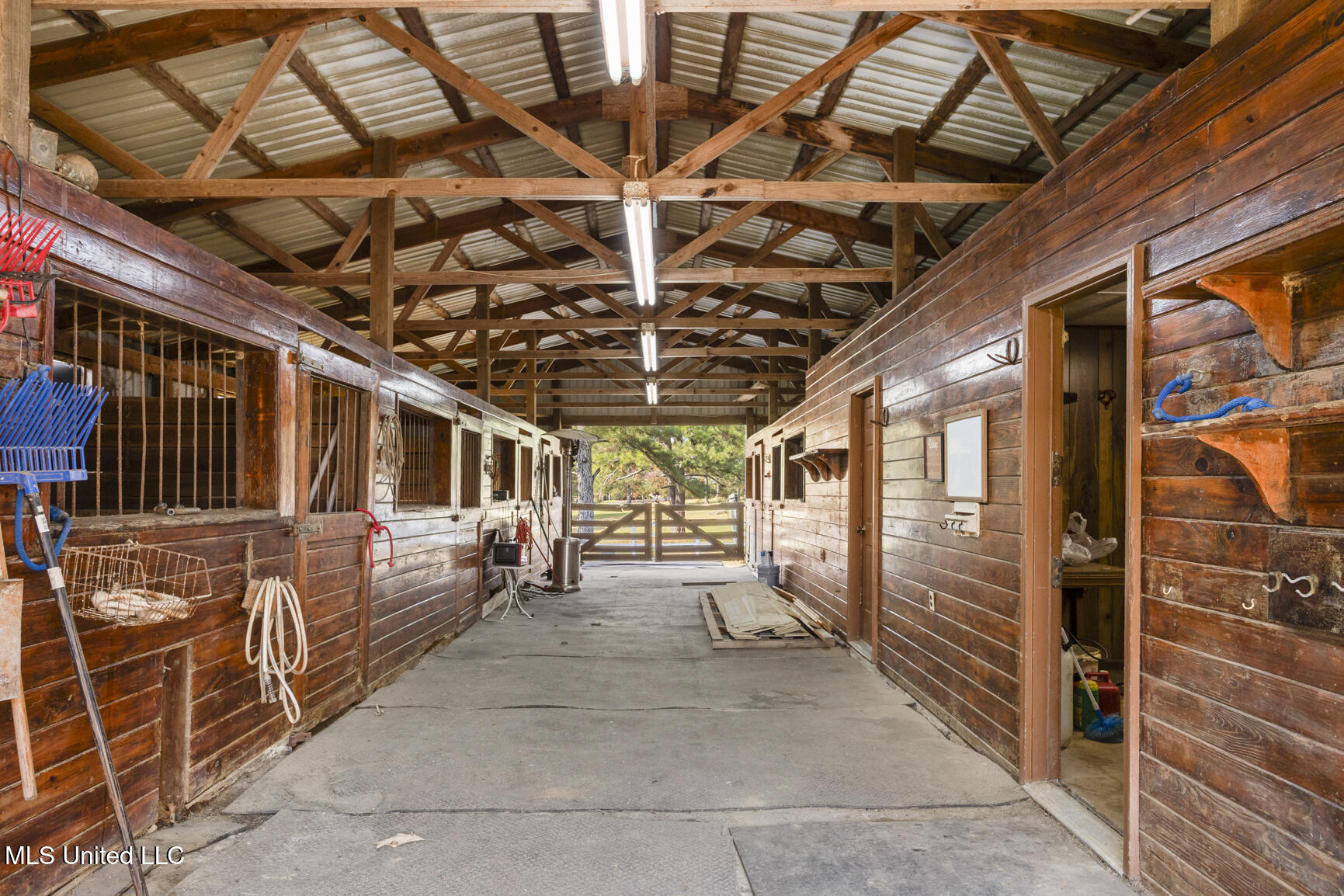 1039 Cedar Hill Road Madison, MS 39110 - Photo 80 of 94 1039 Cedar Hill-64