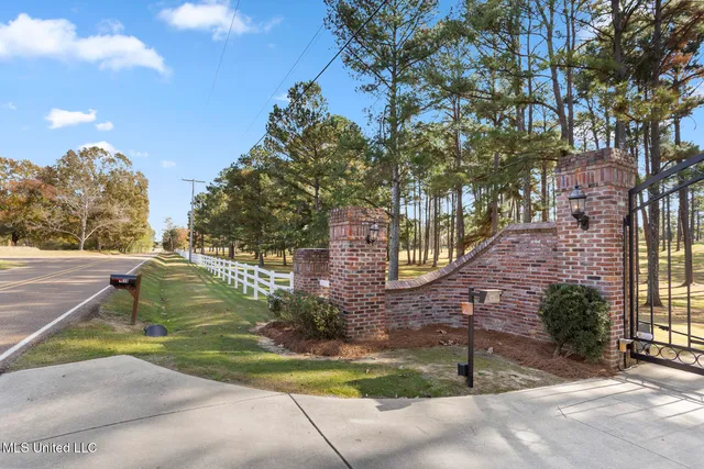 $3,399,000 | 1039 Cedar Hill Road, Madison, MS 39110