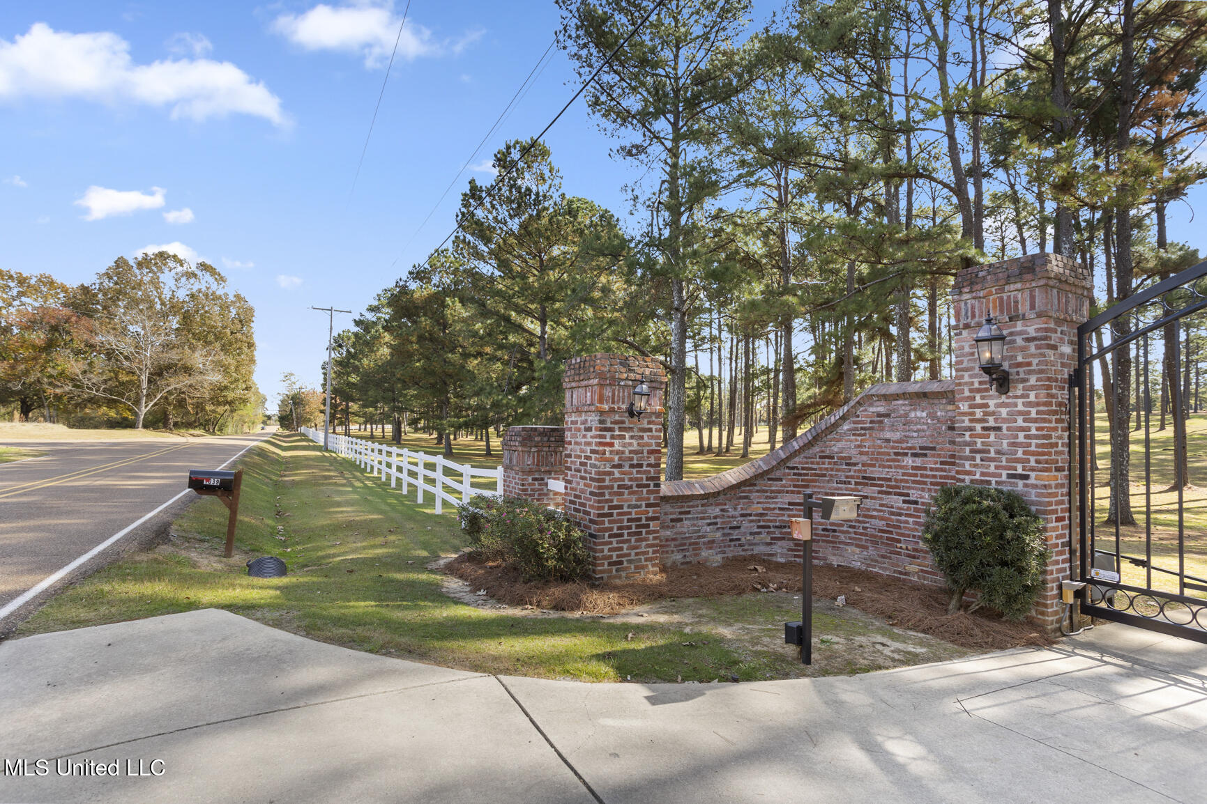 1039 Cedar Hill Road Madison, MS 39110 - Photo 89 of 94 1039 Cedar Hill-73