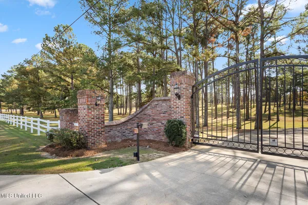 $3,399,000 | 1039 Cedar Hill Road, Madison, MS 39110
