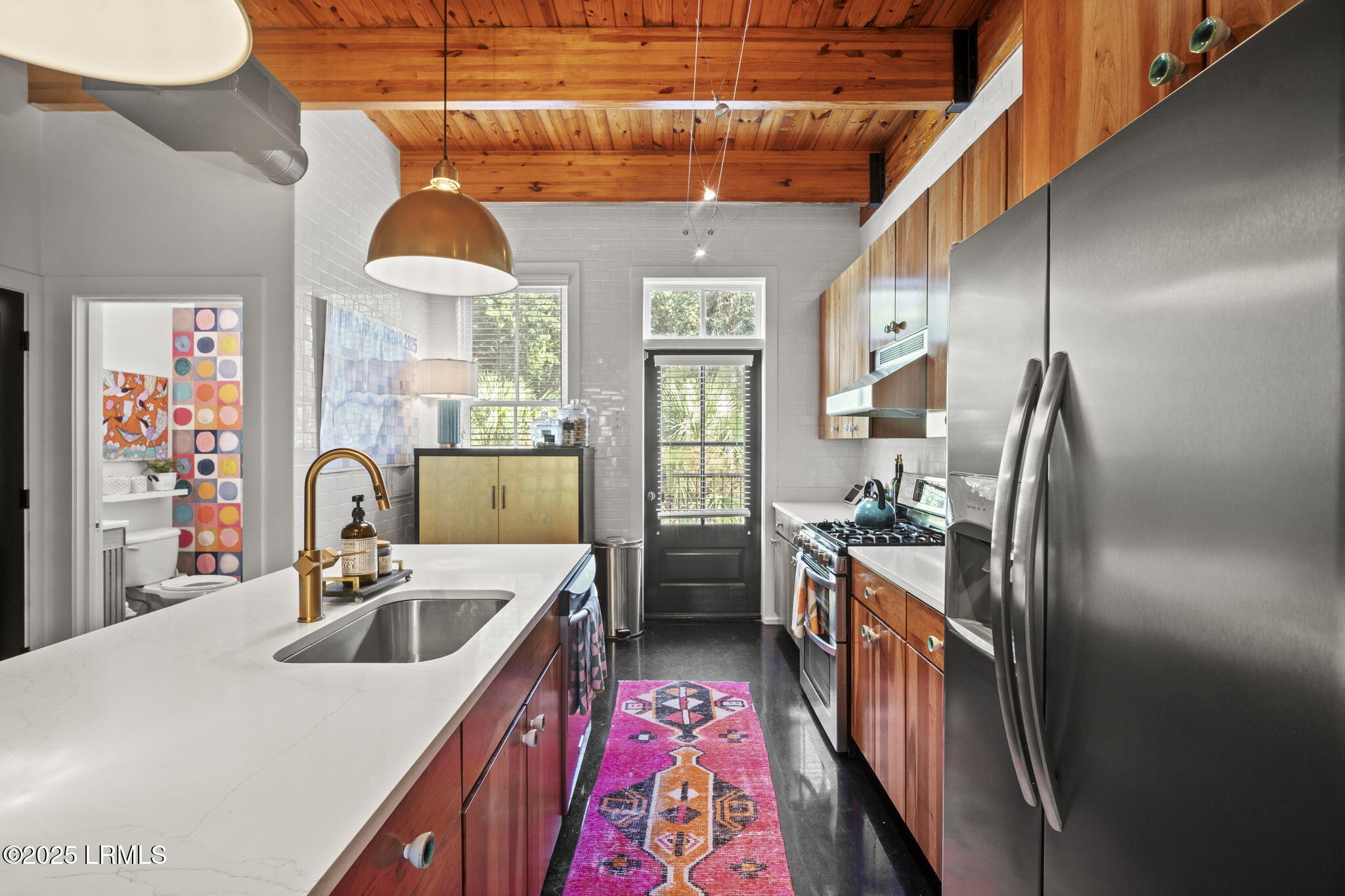 25 Market, Unit A Beaufort, SC 29906 - Photo 15 of 59 21-web-or-mls-DSC00104