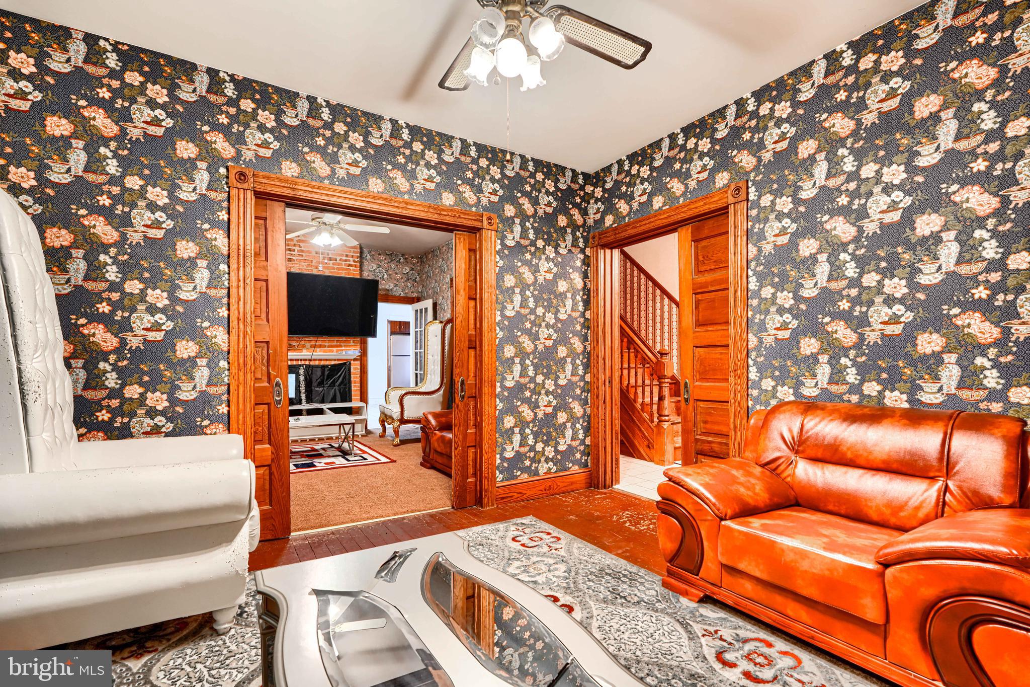 4309 Valley View Avenue Baltimore, MD 21206 - Photo 9 of 49