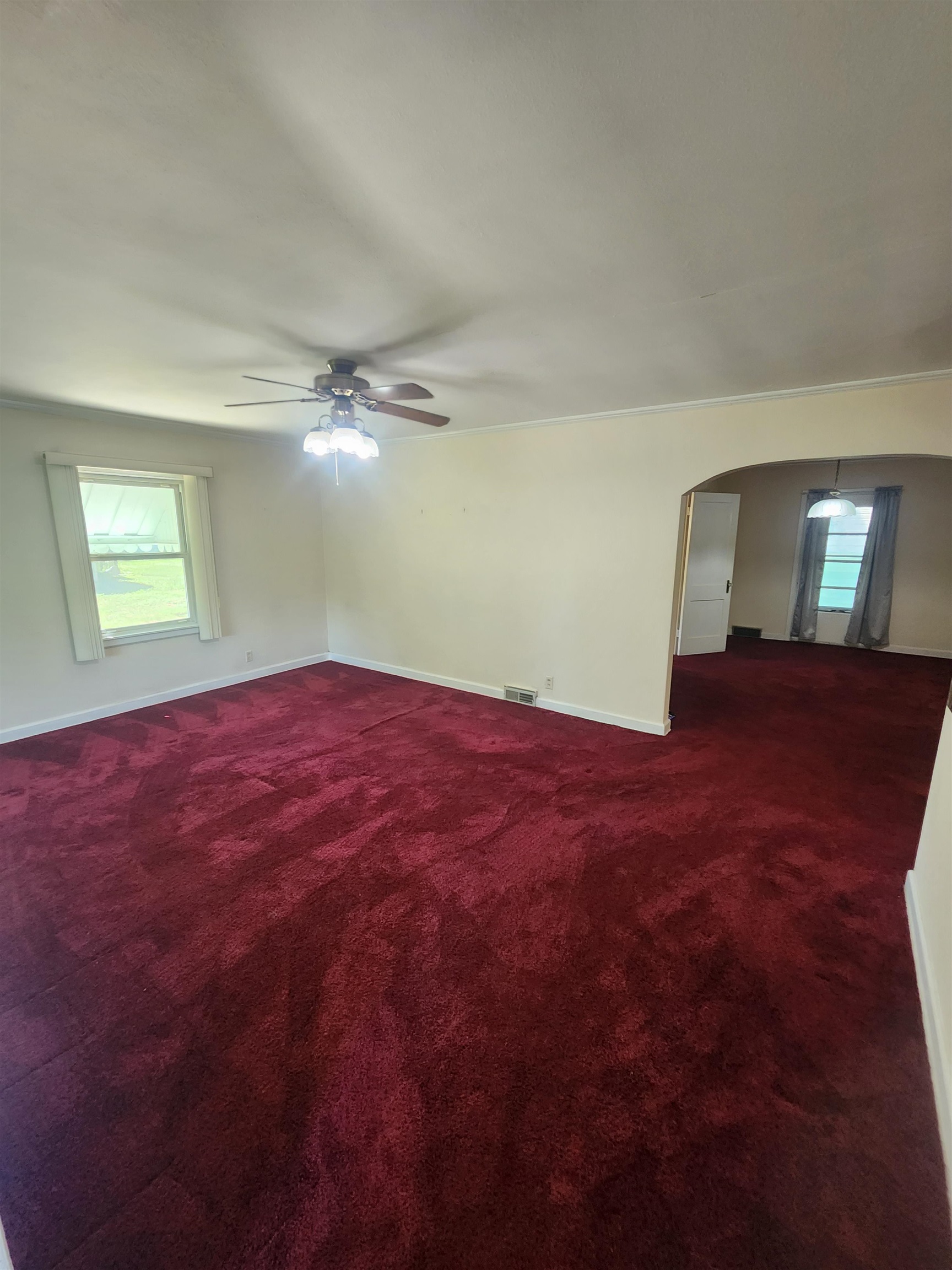 1003 Ogilby Road Rockford, IL 61102 - Photo 6 of 24 Gallery Image 6