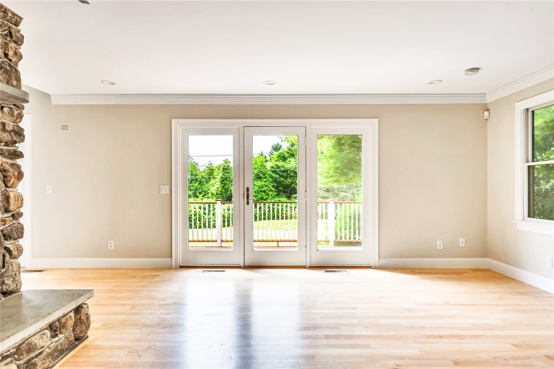 258 Sunnybrook Farm Road Narragansett, RI 02882 - Photo 15 of 37 Gallery Image 15