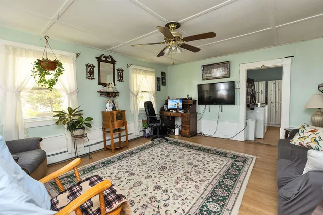 $460,000 | 15 Main Street, Allenstown, NH 03275