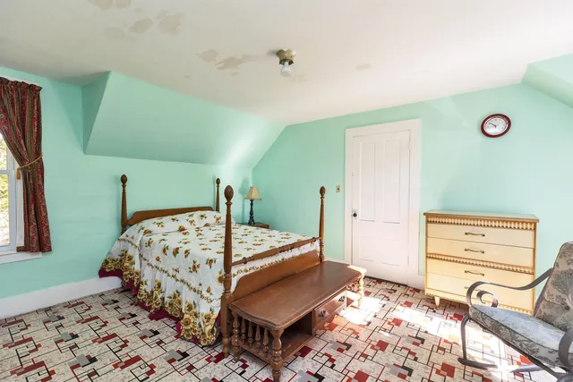 $460,000 | 15 Main Street, Allenstown, NH 03275