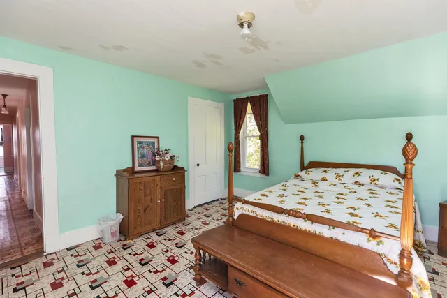 $460,000 | 15 Main Street, Allenstown, NH 03275