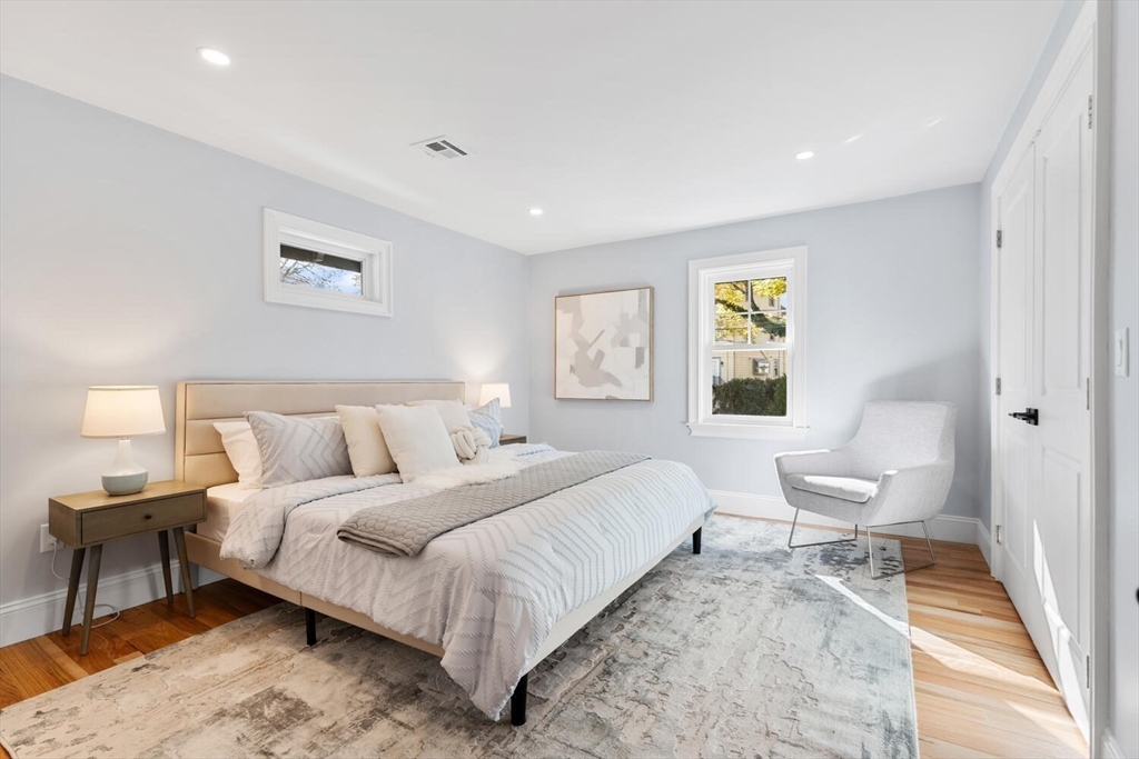 36 Oneida Road Winchester, MA 01890 - Photo 22 of 38