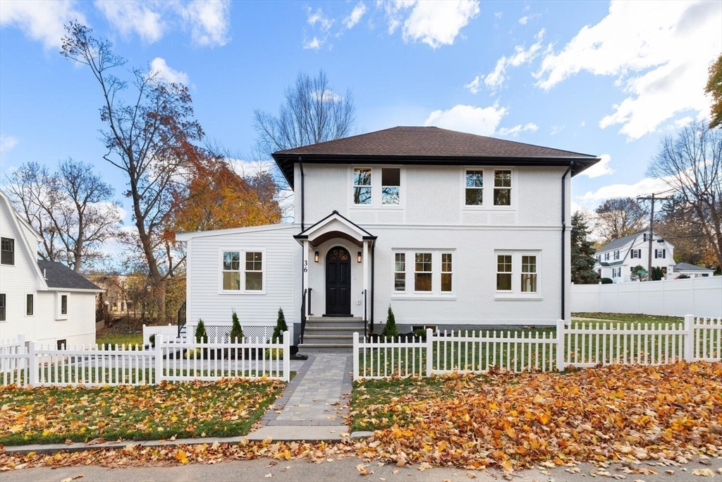 36 Oneida Road Winchester, MA 01890 - Photo 3 of 38