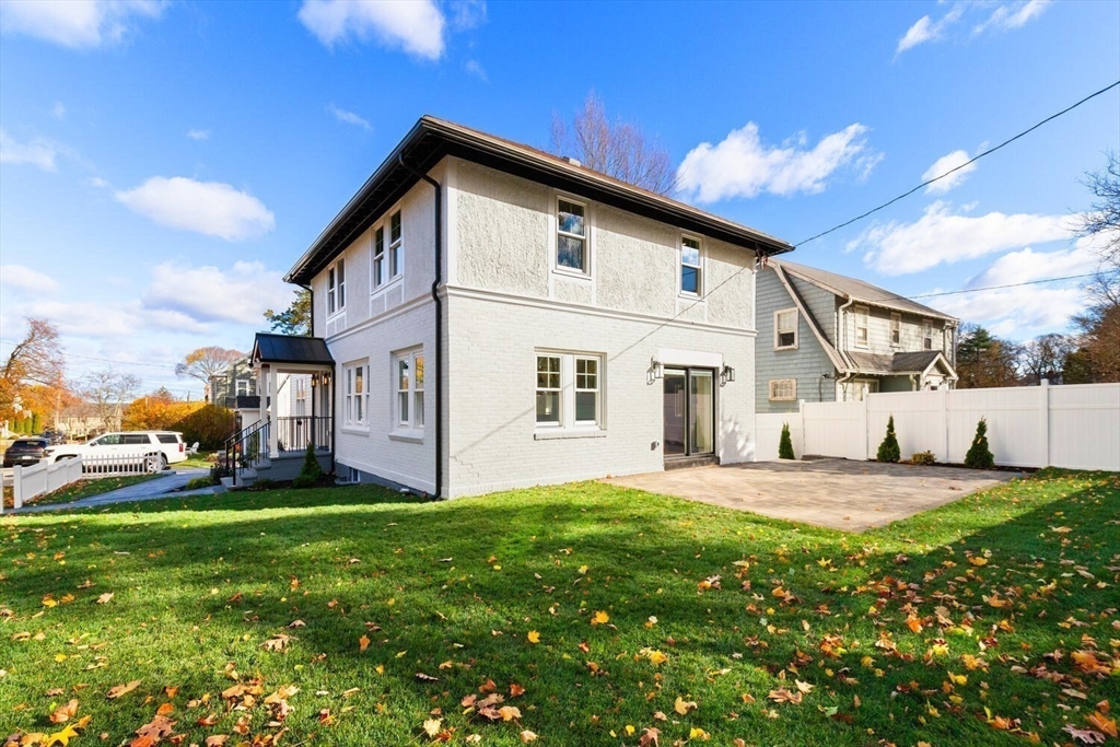 36 Oneida Road Winchester, MA 01890 - Photo 31 of 38