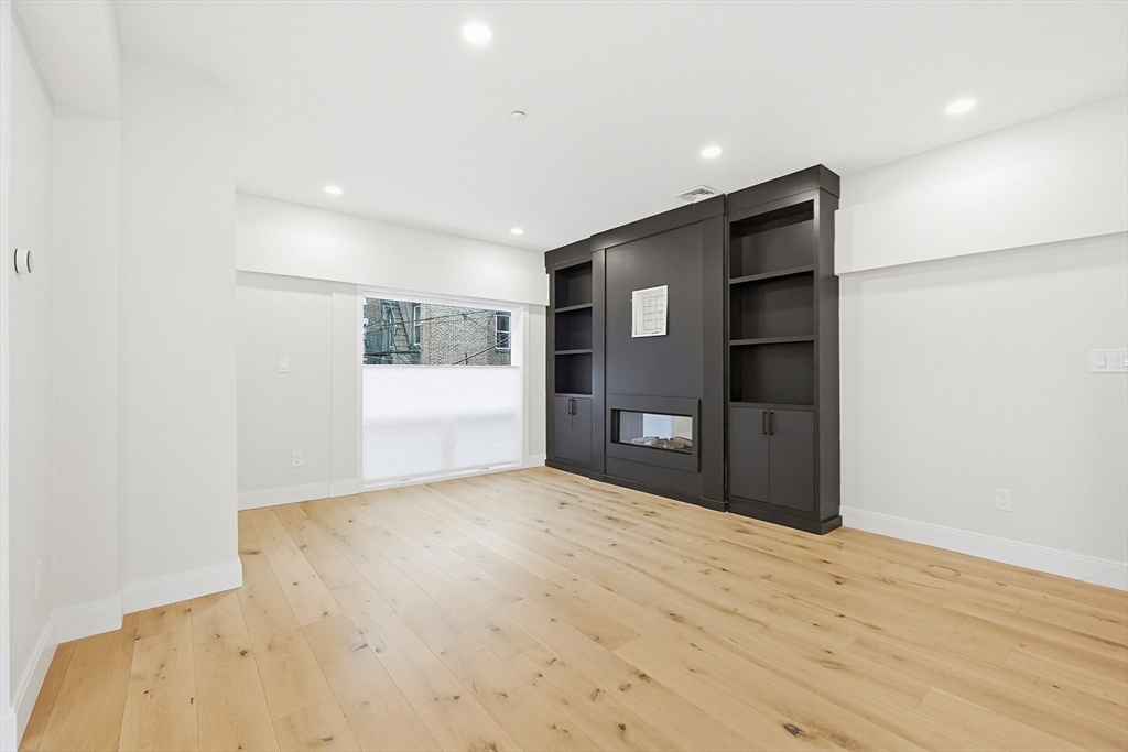 43 Stillman Street, Unit 1 Boston, MA 02113 - Photo 13 of 41