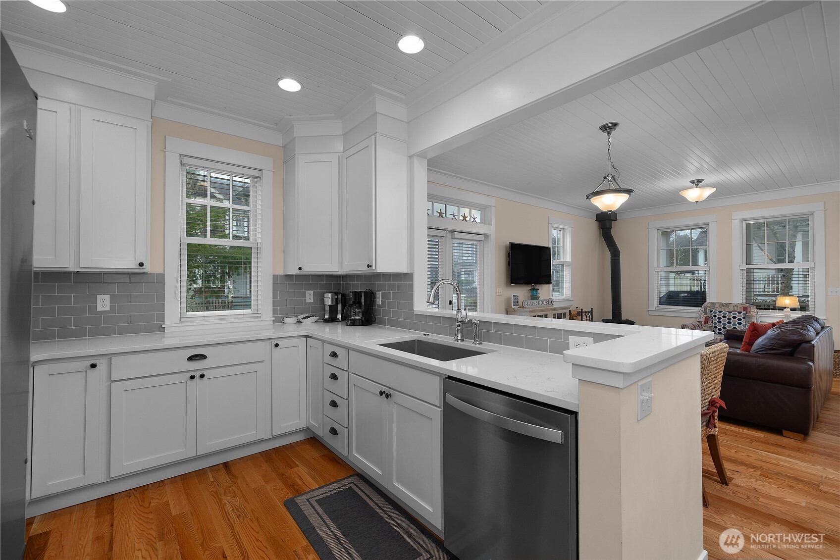3 Float Lane Pacific Beach, WA 98571 - Photo 10 of 33