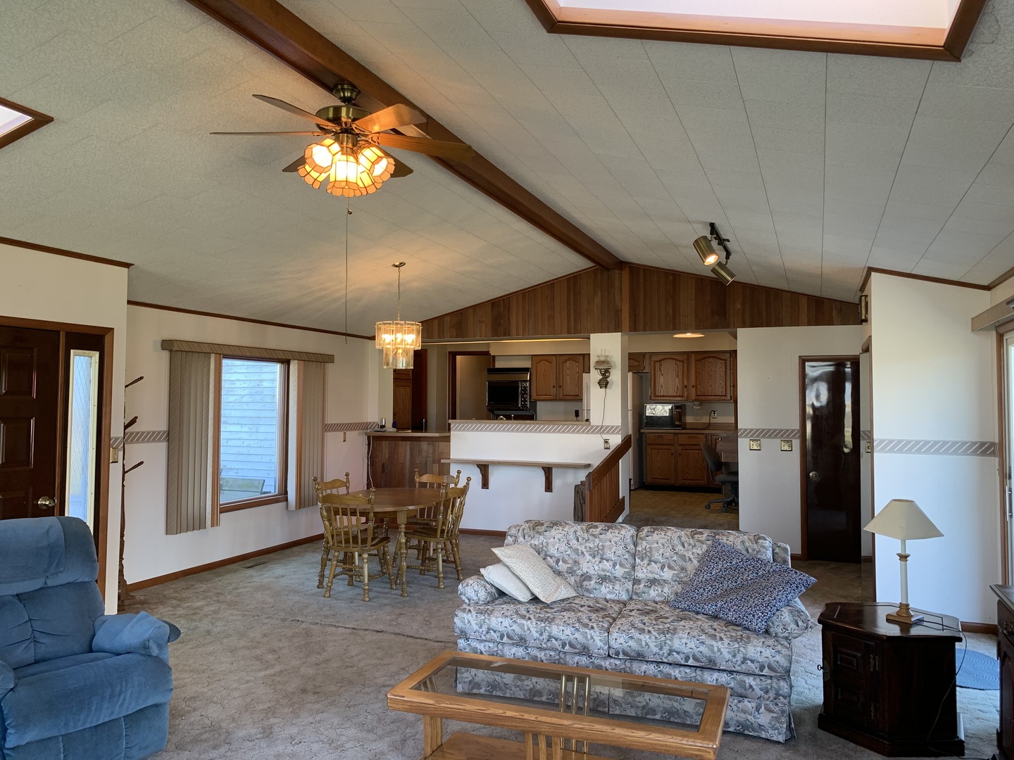 4416 South 14000W Road Buckingham, IL 60917 - Photo 8 of 26