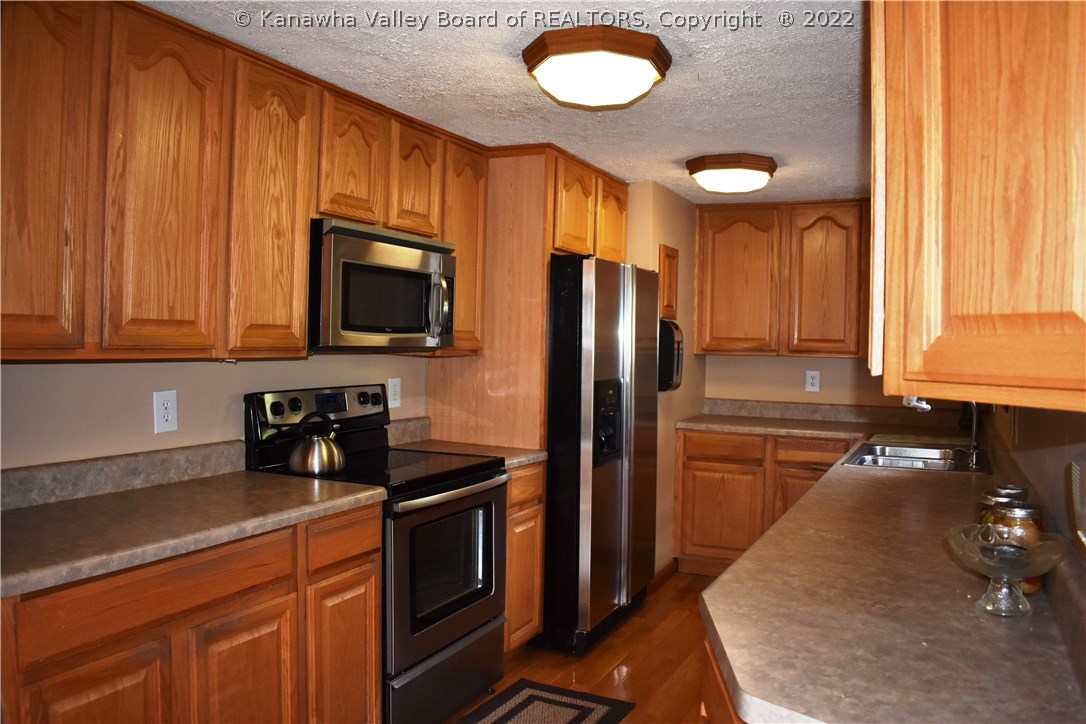 2179 New Hope Road Elkview, WV 25071 - Photo 7 of 23 Gallery Image 7