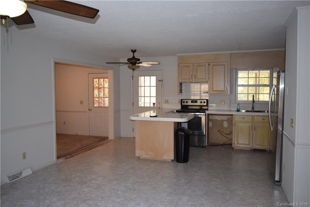 12722 St Martin Road Oakboro, NC 28129 - Photo 7 of 30 Gallery Image 7