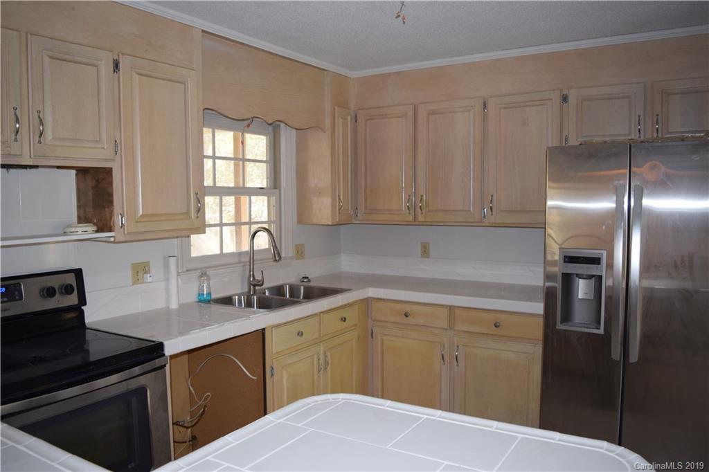 12722 St Martin Road Oakboro, NC 28129 - Photo 9 of 30 Gallery Image 9