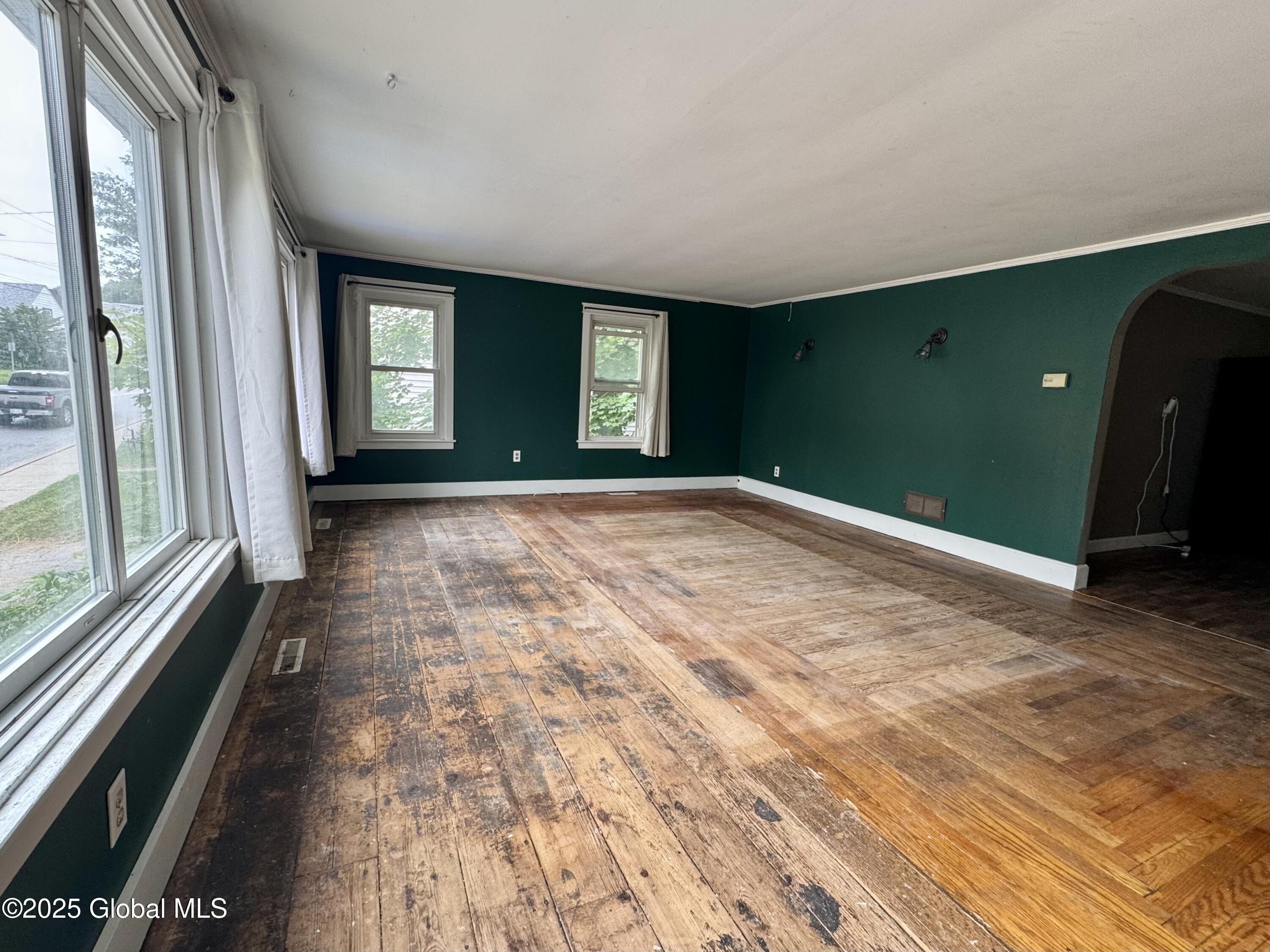 314 Main Street Corinth, NY 12822 - Photo 7 of 18 IMG_3039