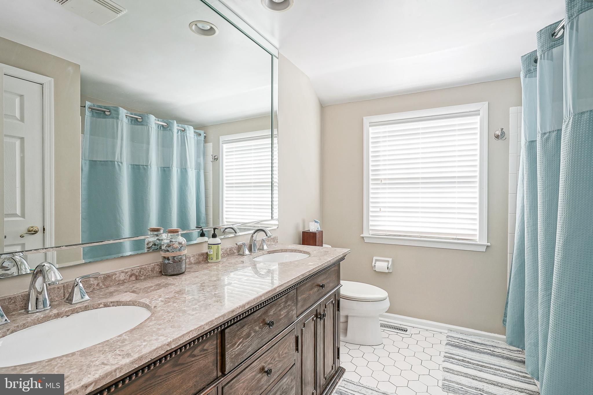 27 Progress Place Voorhees, NJ 08043 - Photo 34 of 44