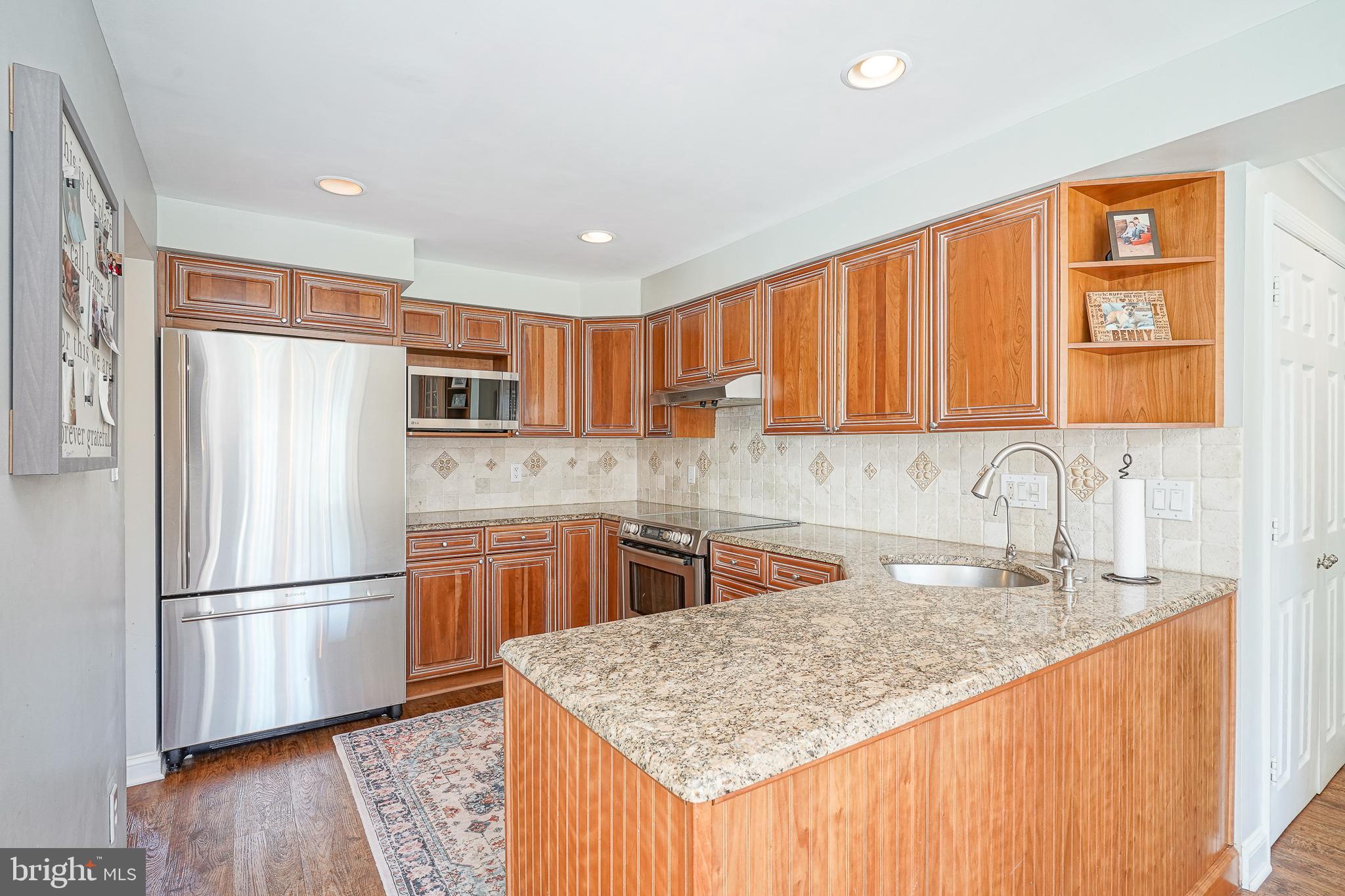 27 Progress Place Voorhees, NJ 08043 - Photo 7 of 44