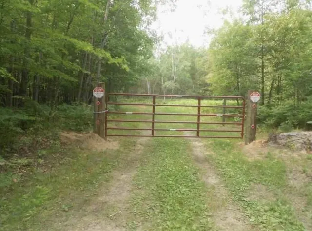 $125,000 | -vl Poplar Avenue, White Cloud, MI 49349