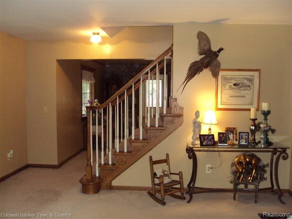3483 Byron Road Howell, MI 48855 - Photo 10 of 22 Living Room