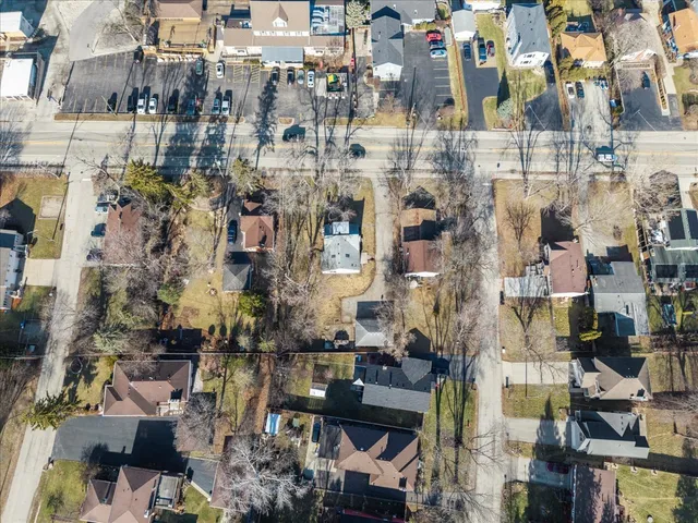 $290,000 | 318 East Liberty Street, Wauconda, IL 60084