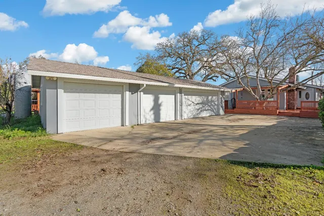 $1,089,000 | 12542 Plum Lane, Wilton, CA 95693