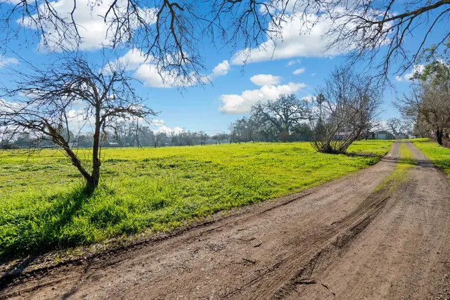 $1,089,000 | 12542 Plum Lane, Wilton, CA 95693