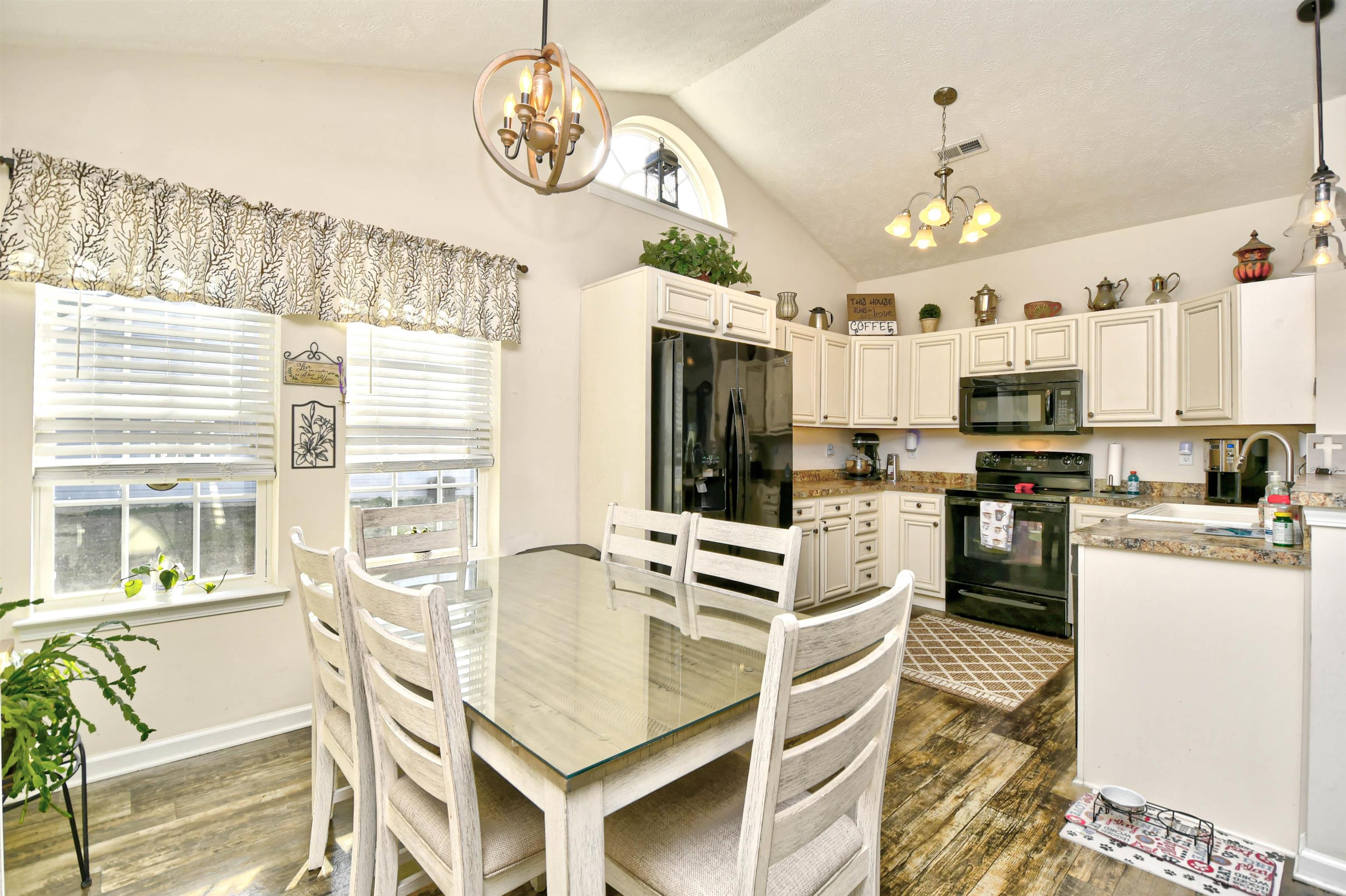 240 Foxpath Loop Myrtle Beach, SC 29588 - Photo 9 of 37