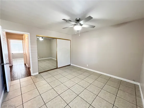 $2,500 | 6446 Meadowlark Lane, Las Vegas, NV 89103