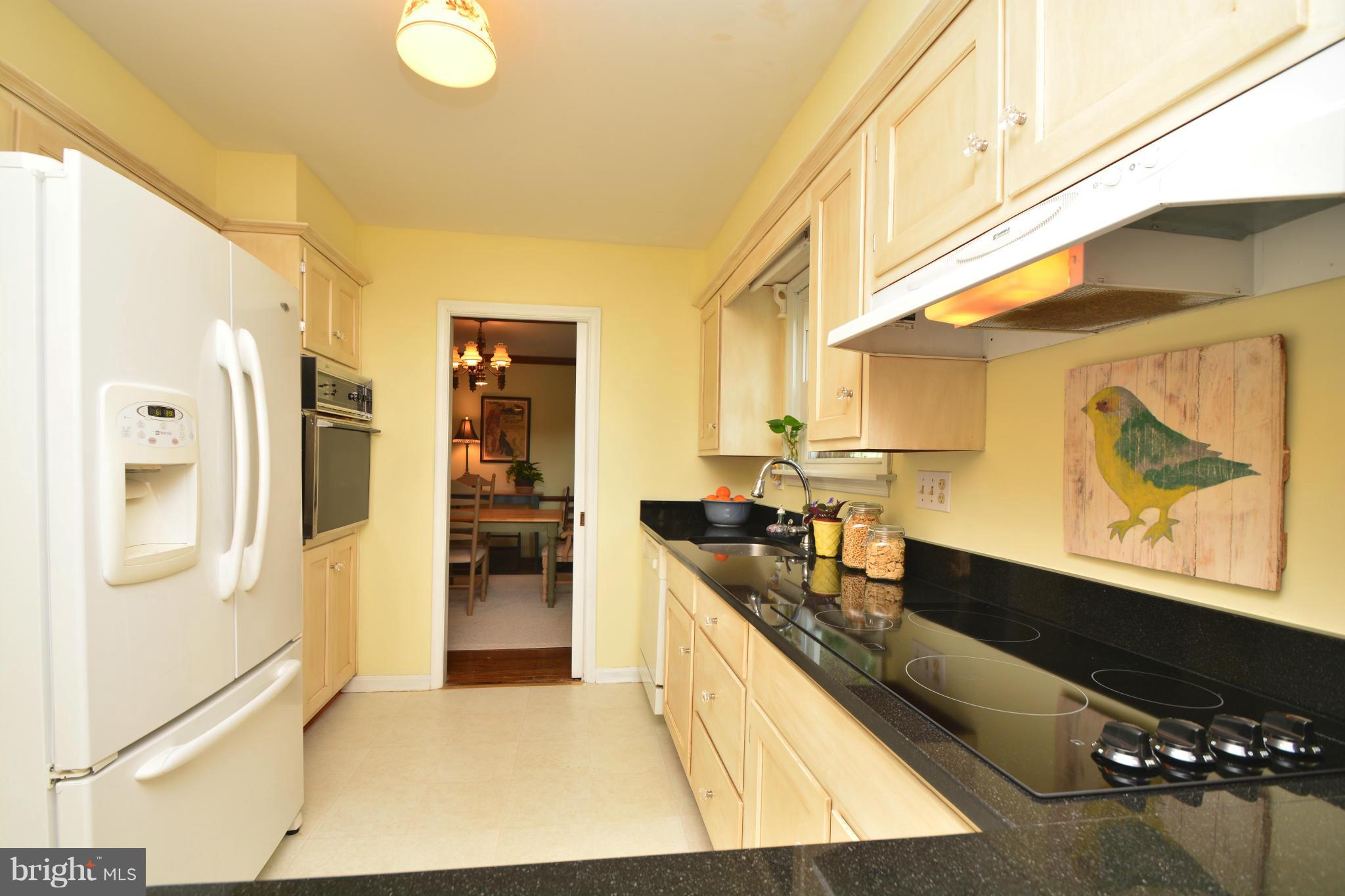 13908 Glen High Road Baldwin, MD 21013 - Photo 11 of 30 Kitchen