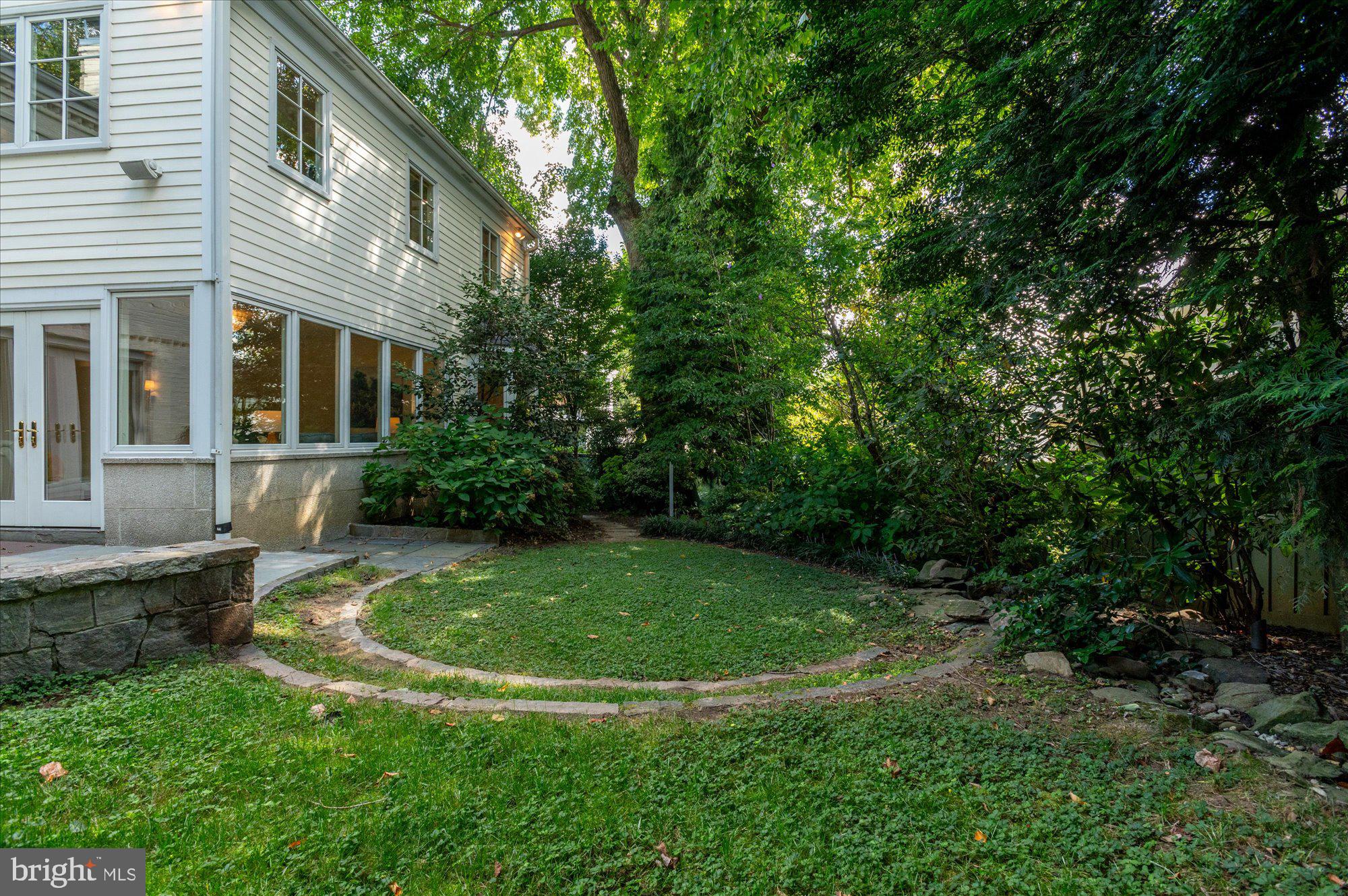 5316 Carvel Road Bethesda, MD 20816 - Photo 32 of 40 Private and serene backyard