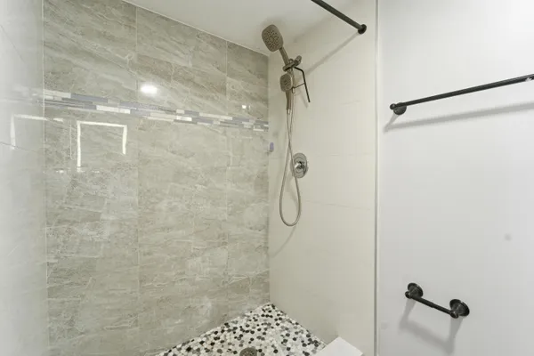 $2,200 | 11477 Northwest 39th Court, Unit 203, Coral Springs, FL 33065