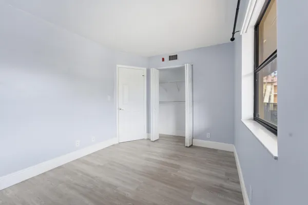 $2,200 | 11477 Northwest 39th Court, Unit 203, Coral Springs, FL 33065