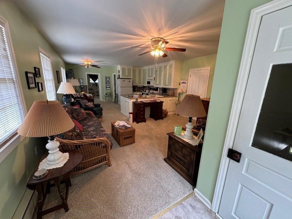 810 Loggy Ridge Road Hillsville, VA 24343 - Photo 12 of 41 Gallery Image 12