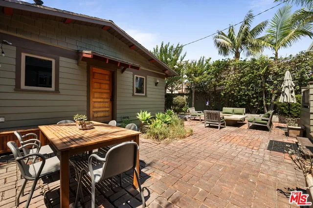 $3,695,000 | 21 Park Avenue, Venice, CA 90291