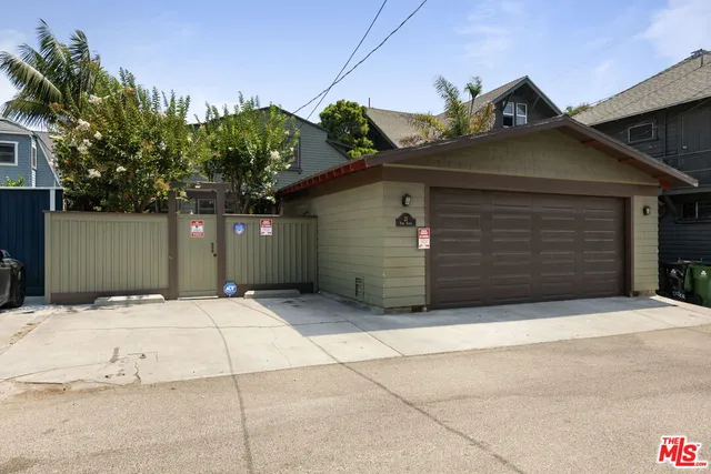 $3,695,000 | 21 Park Avenue, Venice, CA 90291