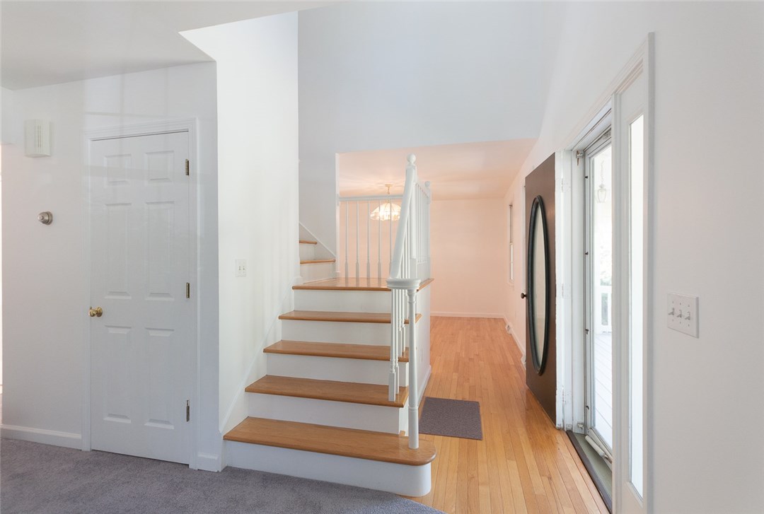 90 Kings Ridge Road South Kingstown, RI 02879 - Photo 12 of 36 Gallery Image 12