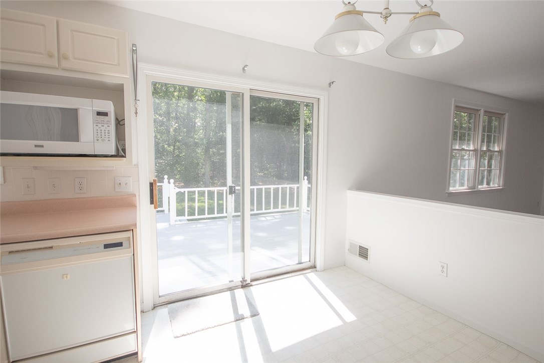 90 Kings Ridge Road South Kingstown, RI 02879 - Photo 9 of 36 Gallery Image 9