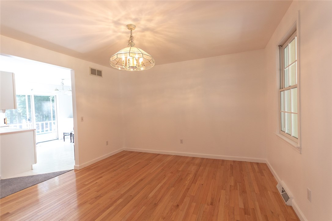 90 Kings Ridge Road South Kingstown, RI 02879 - Photo 10 of 36 Gallery Image 10