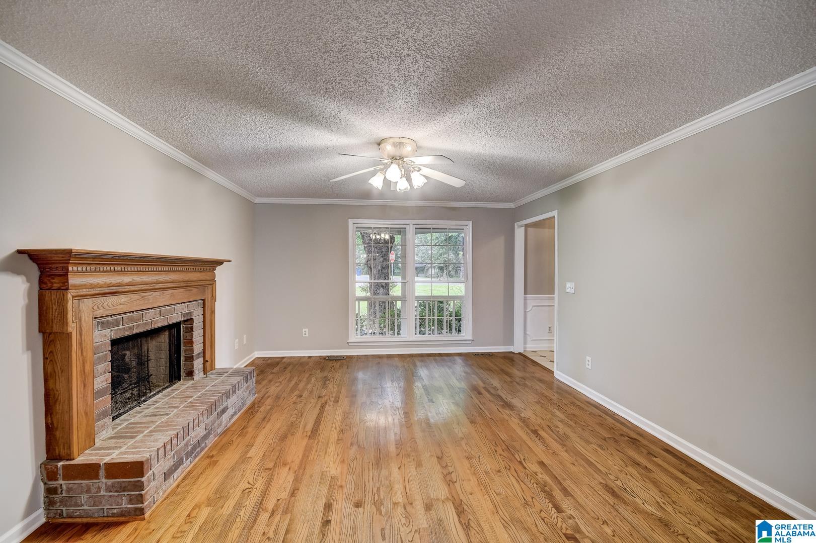 1108 Elm Drive Alabaster, AL 35007 - Photo 3 of 37