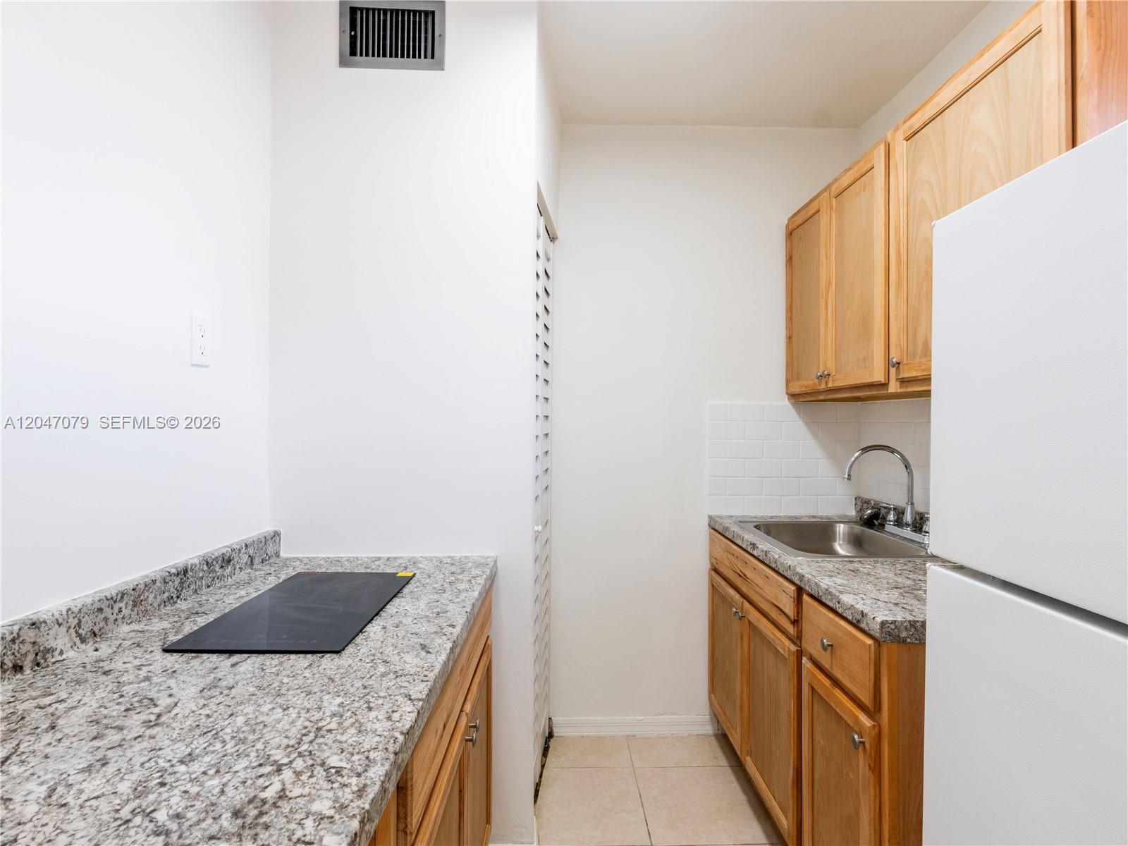 3360 Southwest 6th Street, Unit TOP Miami, FL 33135 - Photo 8 of 21