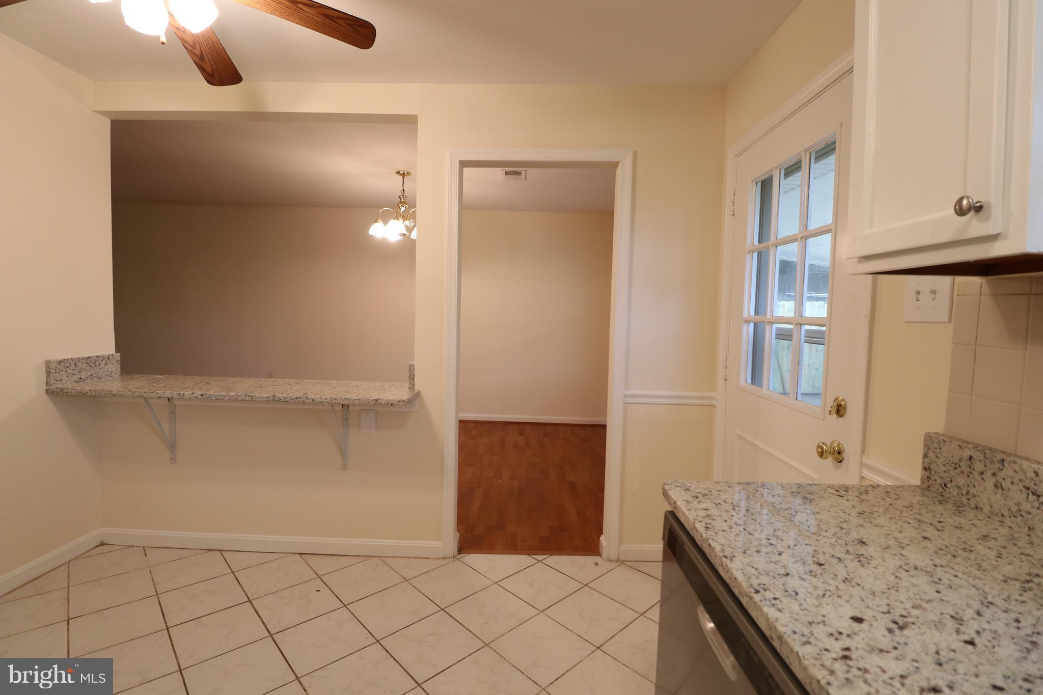 1303 East Jefferson Road Sterling, VA 20164 - Photo 13 of 30 Kitchen