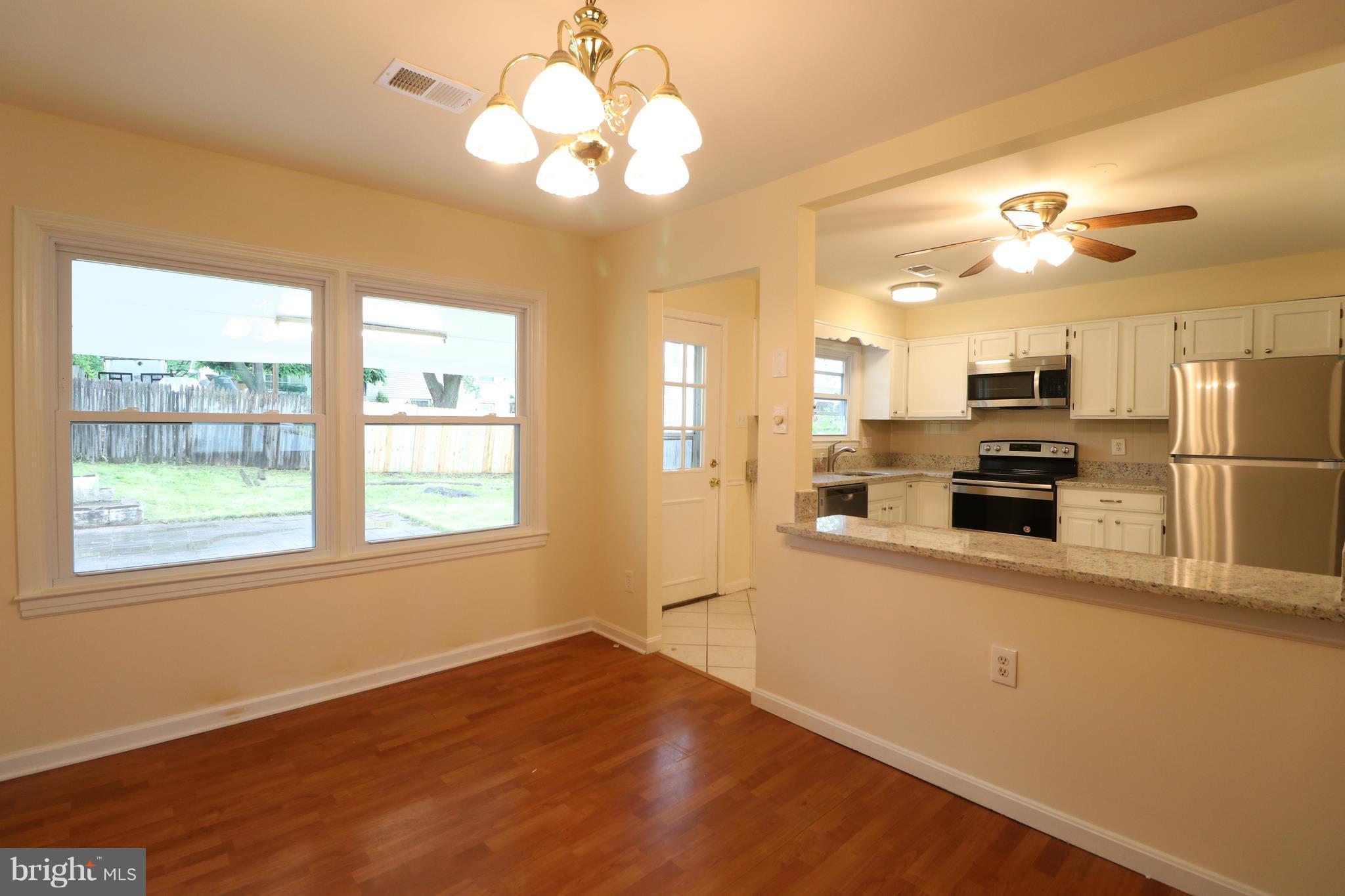1303 East Jefferson Road Sterling, VA 20164 - Photo 14 of 30 Dining Room