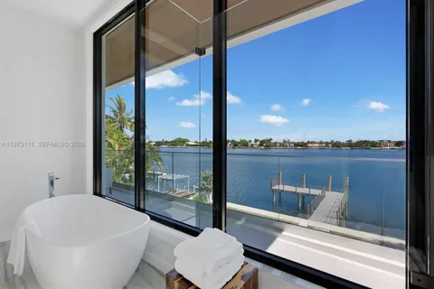 $7,690,000 | 1351 Stillwater Drive, Miami Beach, FL 33141